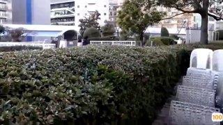 胡夫金字塔大神台北约炮刚刚放假的大三女生一字掰开她的大腿玩弄，完美露脸